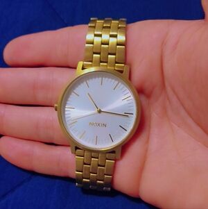 Noxin Gold Watch with White Dial